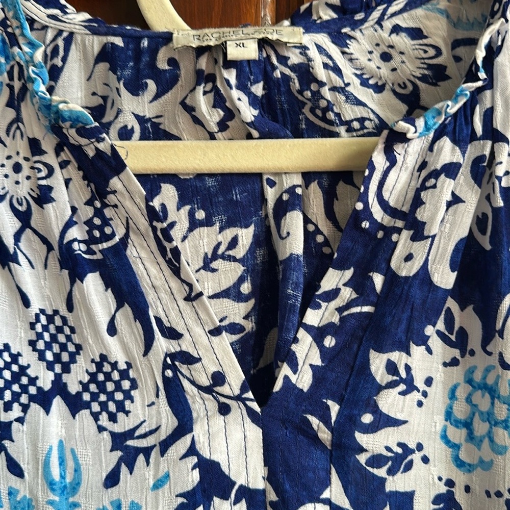 RACHEL ZOE GRAPHIC RELAXED SHORT SLEEVES BLOUSE - Picture 5 of 6